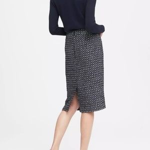 Banana Republic Skirts - Banana Republic Tweed Pencil Skirt Banana Republic Skirts - Banana Republic Tweed Pencil Skirt
